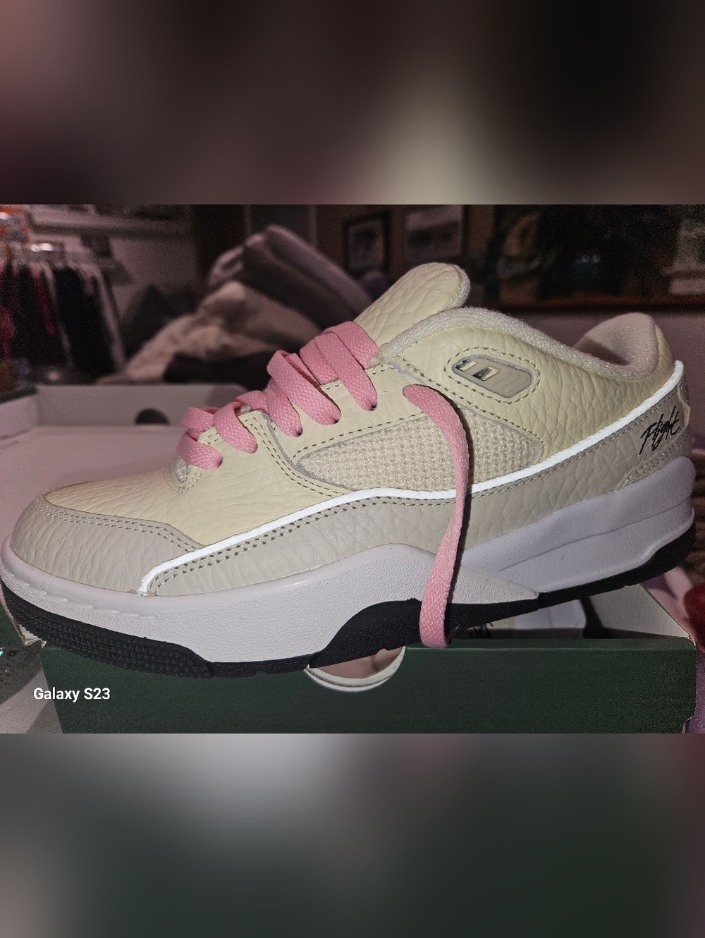 Jordan Women's Cream and Pink Low-Top Sneakers